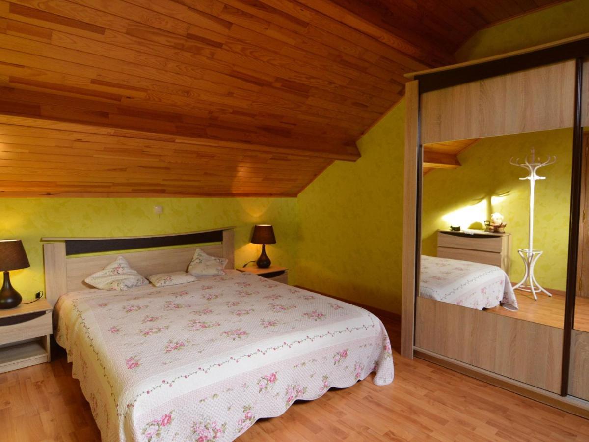 Enjoy A Relaxing Break For Two And Discover Durbuy Biron Exterior photo